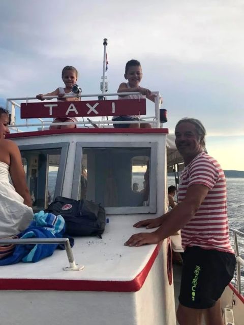 3,5h Wild Bays: Swim & Snorkel with Capt. Bobo (Public) - Fox Bay, Bishop Bay, Golden Bay, Long Bay, and Cornels Bay