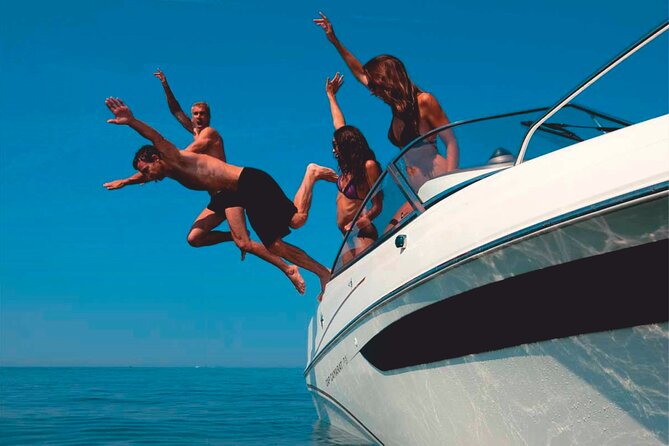 4h / 6h / 8h Elaphite Islands Tour with 6.5m/21FT SunDeck Boat - A private Elaphite Islands boat day, minus the crowds