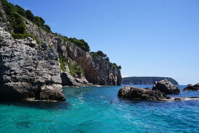 4h / 6h / 8h Elaphite Islands Tour with 6.5m/21FT SunDeck Boat - Lopud Island: monastery time, St. Mary church, and Dalmatian lunch
