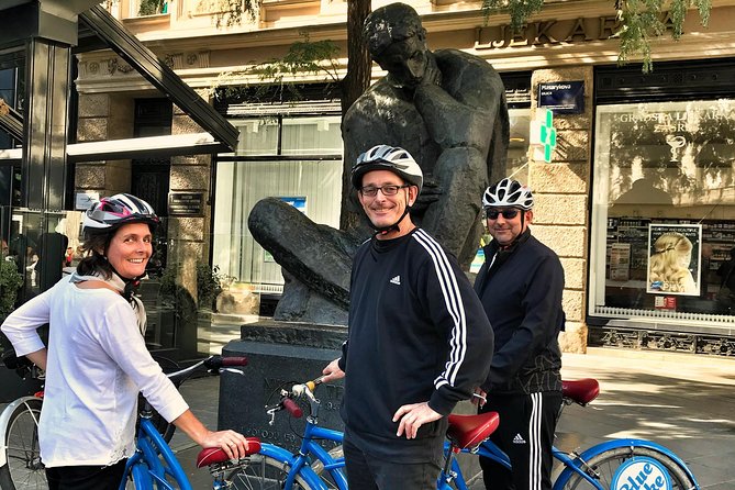 All of Zagreb Bike Tour - Finding the ride: Trg bana Josipa Jelačića meet-up done right
