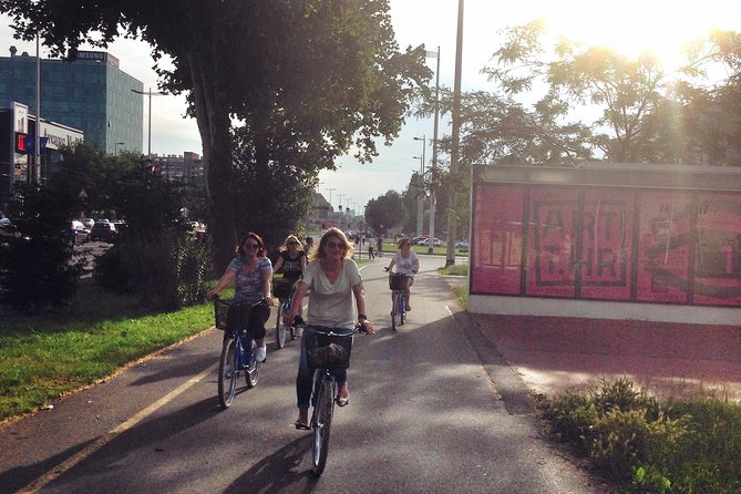 Back to Socialism Bike Tour - Ban Jelačić Square to Tesla: quick symbols, big ideas