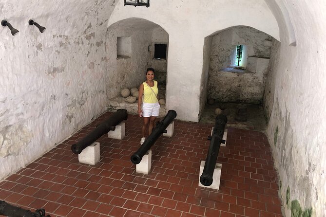 Baroque Varaždin and Trakošćan Castle Private Tour from Zagreb - The short break at Varaždin Cemetery: a calm reset before the castle