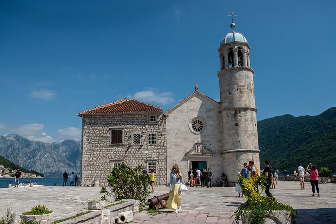 Bay of Kotor Private Full-Day Tour from Dubrovnik - Who should book the Kotor Bay and Perast private day trip