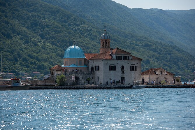 Bay of Kotor Private Full-Day Tour from Dubrovnik - Stop 1: Kotor, a fortified Adriatic town beneath Mt. Lovćen