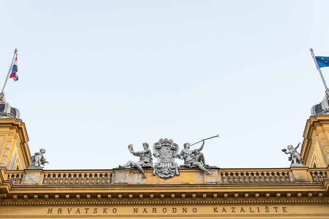 Big Zagreb Private Tour - Teatar Nacional Croata and the cultural bookend