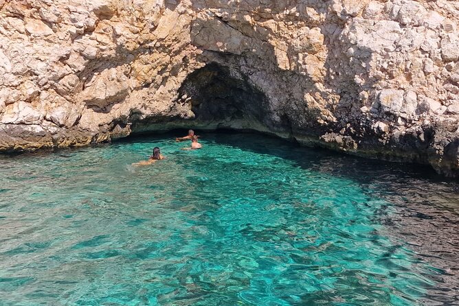 BLUE CAVE & 5 islands tour from Hvar - Palmizana Botanical Garden, lunch time, and why the stop can feel hit-or-miss