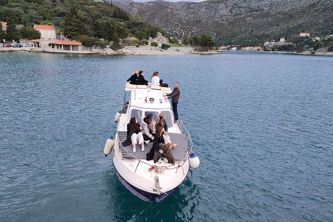 Blue Cave and caves Discovery Dubrovnik - Group Tour by Boat - Onboard experience: friendly crews, but boat details can vary