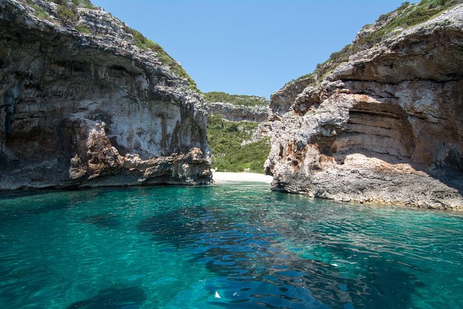 Blue Cave and Hvar 5 Islands speedboat tour | from Split&Trogir - Snorkeling, what is included and what to bring