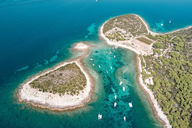 Blue Cave Full-Day Boat Tour with Hvar and 5 Islands - Key things to know before you book