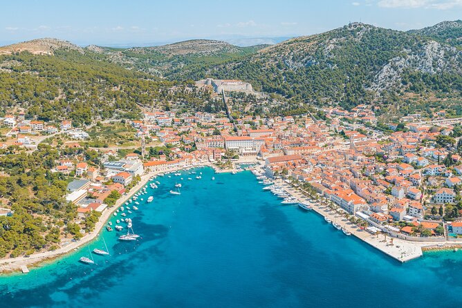 Blue Cave Full-Day Boat Tour with Hvar and 5 Islands - Pakleni Islands: a short taste of the Hvar resort side