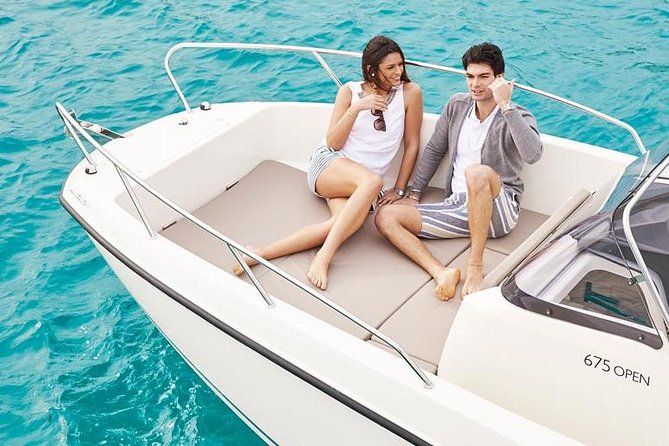 BLUE CAVE&GREEN CAVES /ŠUNJ beach Speedboat tour- WITH DRINKS - Drinks Included on Board, and the Real Value of What You Pay