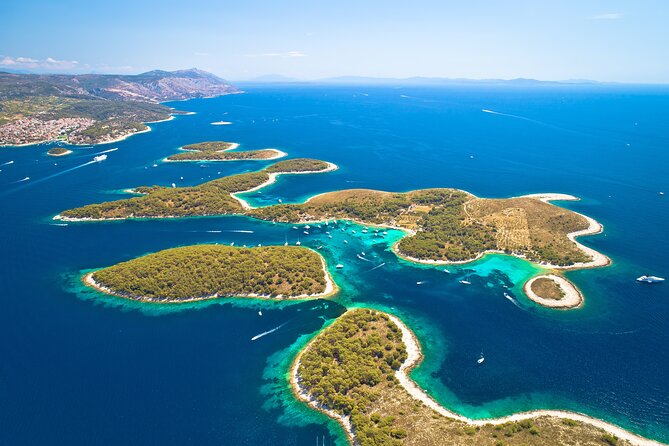 Blue Cave, Hvar, Vis and Pakleni Islands Group Speedboat Tour - Key things that make this speedboat day click