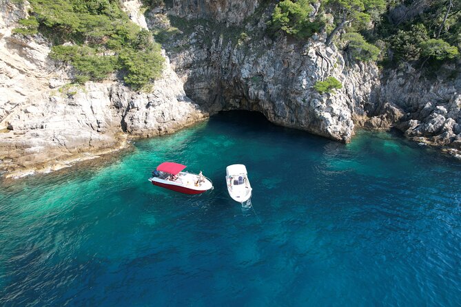 Blue cave tour - 4 caves and sandy beach - Price and value: is $68.97 fair for what you get?