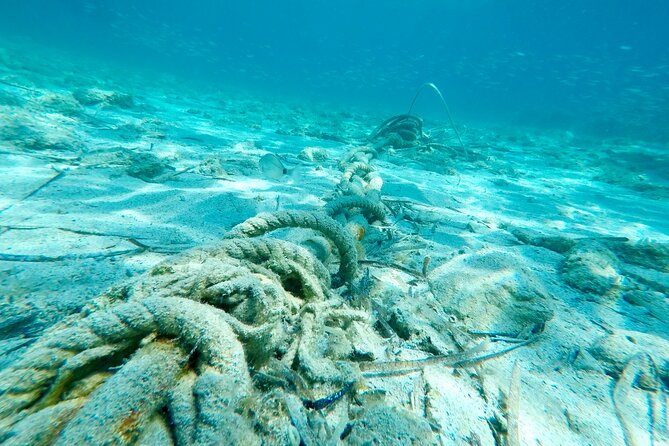 Blue Lagoon & 3 Islands Private Boat Tour - What is included on board (and what is not)