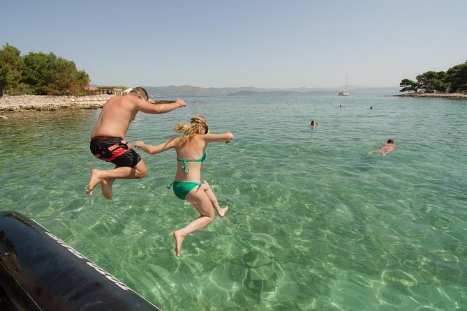 Blue Lagoon & 3 Islands Small-Group Speedboat Tour - Šolta Island at Maslinica, a Fisher Town With Pebble Beach Energy