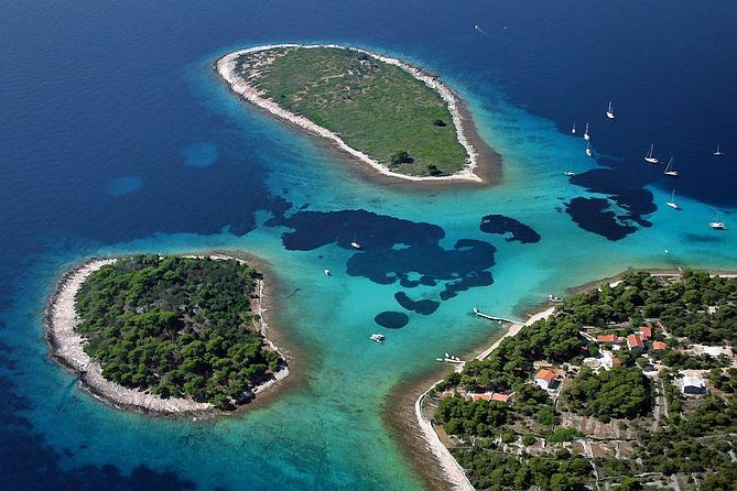 Blue Lagoon and Trogir town - half day speed boat tour - Meet your crew and plan your day around the 4-5 hour flow