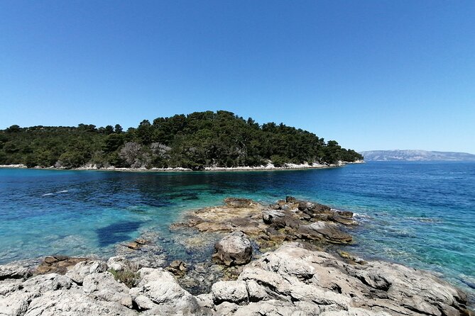 Boat Tour to Mljet National Park & 3 Islands - Mljet National Park for 3 hours: lakes, bikes, kayaking, and easy walking