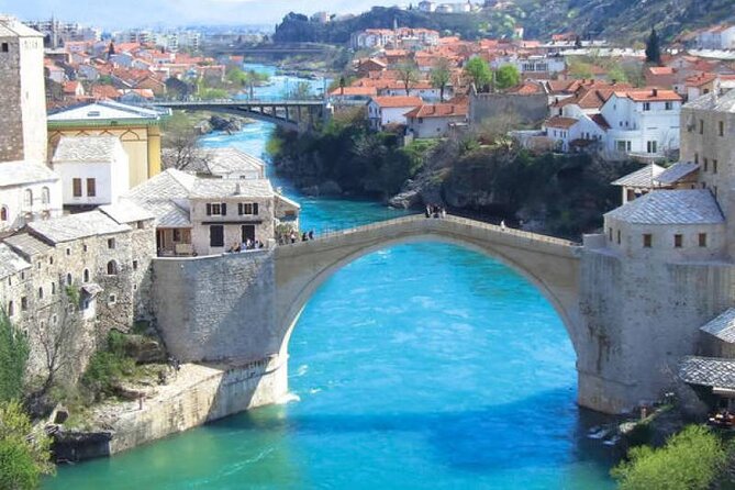 Bosnia Day Trip: Mostar and Kravice Waterfalls by Luxury Minibus - Timing and crowd control: the limits you should plan around