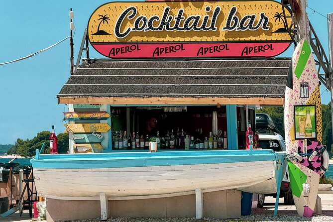 Brijuni Boat Tour with Lunch & Drinks – Swim Stop Included - Lunch and unlimited drinks onboard: fish, meat, veggie, and the wine line