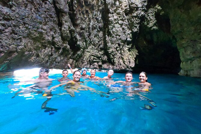 Cave Adventure near Pula by Kayak - Šekovac Islet on the Way Back: Quiet Summer Feeling Without the Crowd Noise