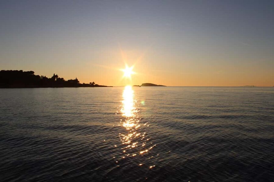 Cavtat: Romantic Sunset Cruise with Unlimited Drinks - Mrkan, Bobara, and Supetar: three islets, three moods
