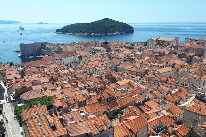 City Walls Legends and Facts Tour - Comfort, fitness, and what to expect on your feet