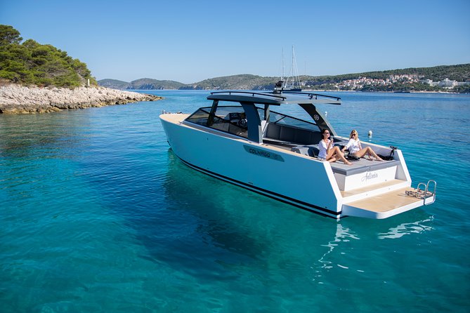 Colnago 45 - Luxury Private Speedboat Tours - Stop 3: Stiniva Cove, when an hour is actually enough