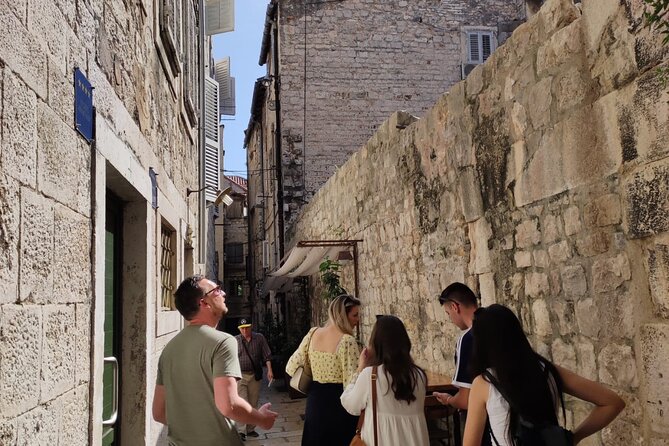 Controversies behind Split and Croatia-Anthropologist guide - Obala Hrvatskog narodnog preporoda, the promenade as a stage for public life