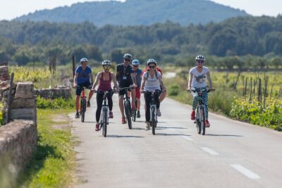 Cycle Hvar Tour