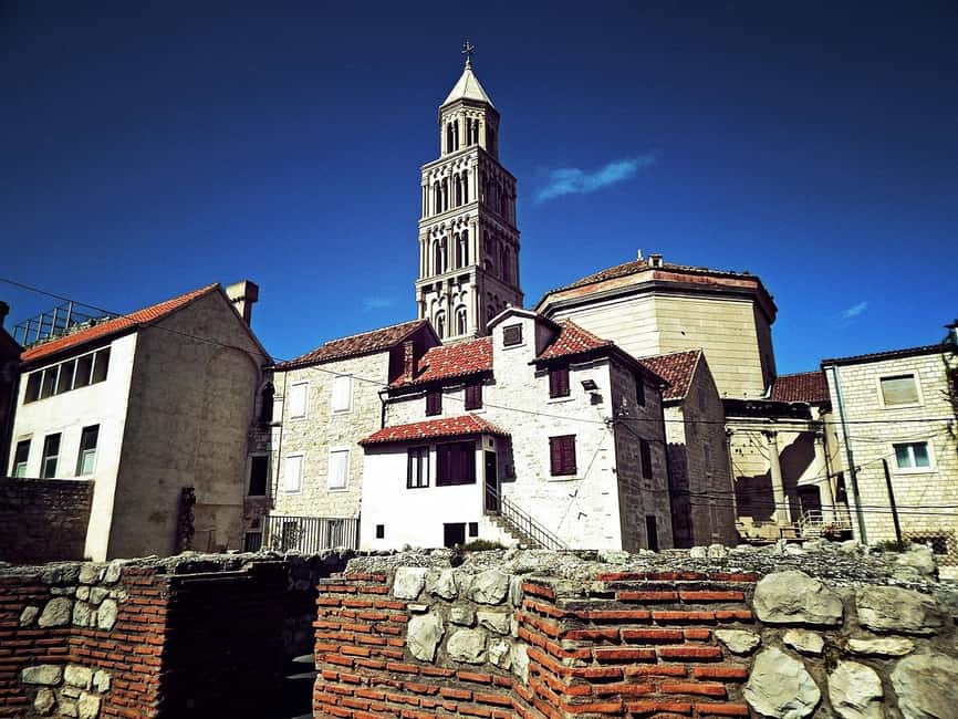 Diocletian's Palace and Old Town SMALL GROUP Walking Tour - Key things to know before you go