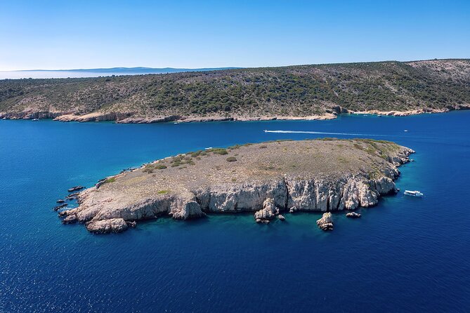 Discover Island Plavnik with a Pirate Ship ALL INCLUSIVE !! - Practical tips so you enjoy every stop