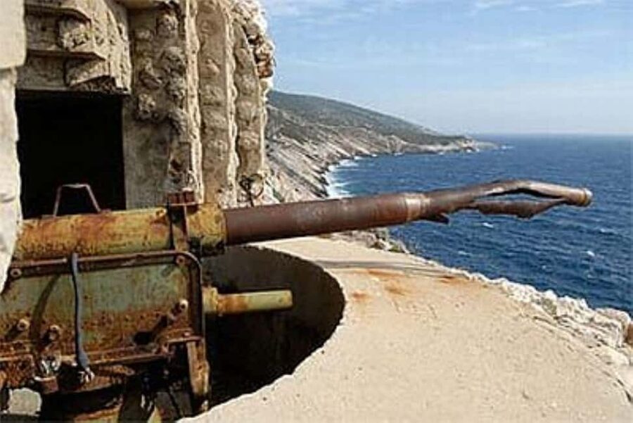 Discovery / Military tour of island of Vis - The WWII airfield sightline stop: turning geography into history
