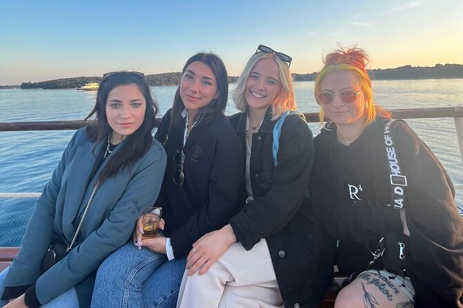 Dolphin Watching & Sunset Boat Tour With Dinner and Drinks - Sunset on the way back: when the coast turns into photo fuel