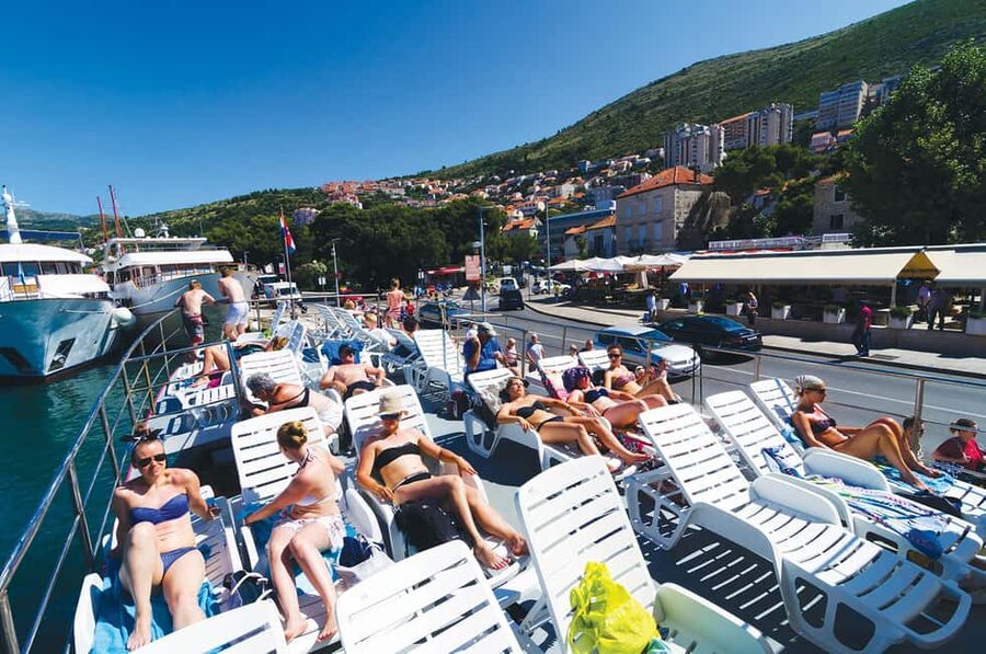 Dubrovnik: 3 Islands Fun Boat Trip with Drinks (FR, ES, EN) - Elaphite Islands in a single day from Dubrovnik