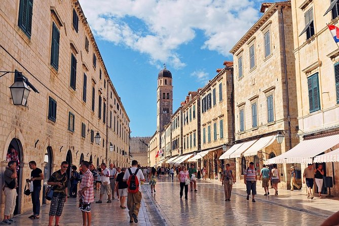 Dubrovnik 45 minute Panoramic Cruise - Stop three: Lokrum Island, sea life, caves, and historic sights
