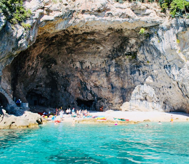 Dubrovnik: 6 hours Blue cave & Elaphiti with optional lunch - The Blue Cave swim: beautiful, but only if you’re ready for water