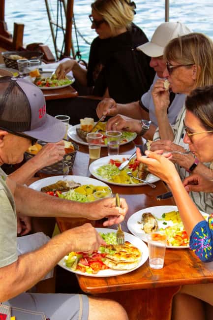 Dubrovnik: 6 hours Blue cave & Elaphiti with optional lunch - What your 6 hours really adds up to