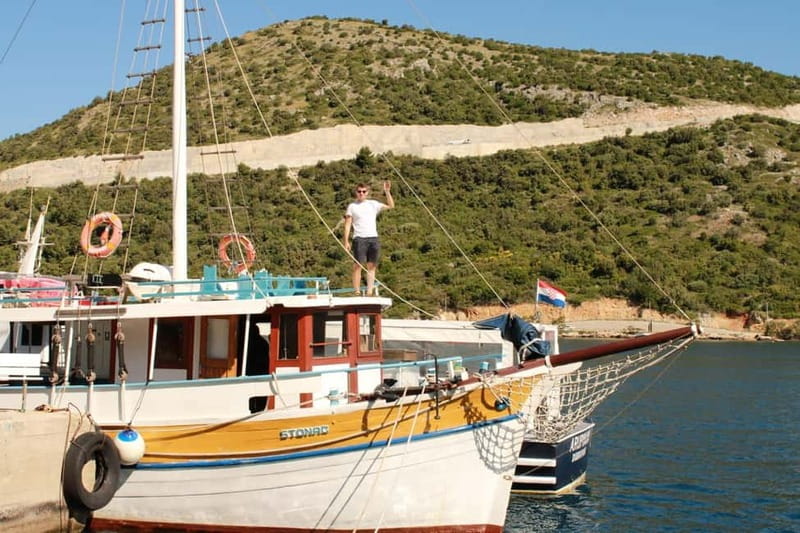Dubrovnik: Blue Cave & Elaphiti Islands Full-Day Boat Tour - Why this Dubrovnik cruise feels different