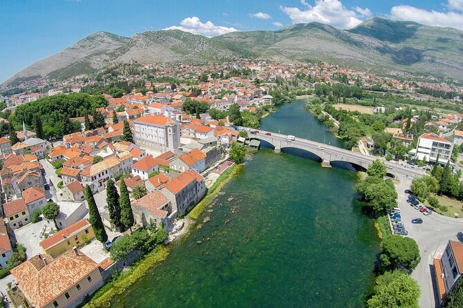 Dubrovnik Bosnia-Herzegovina Half-Day Wine Tour with Tastings - Trebinje market time: honey, figs, and take-home logistics