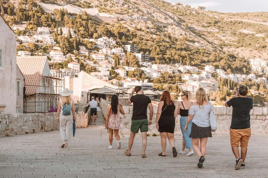 Dubrovnik: City Walls Early Morning or Sunset Walking Tour - Dawn or sunset on Dubrovnik’s walls: what changes and what stays