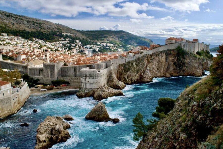Dubrovnik: City Walls Tour for Early Birds & Sunset Chaser - Cost and Value: The $29 Guide Fee vs the City Wall Ticket