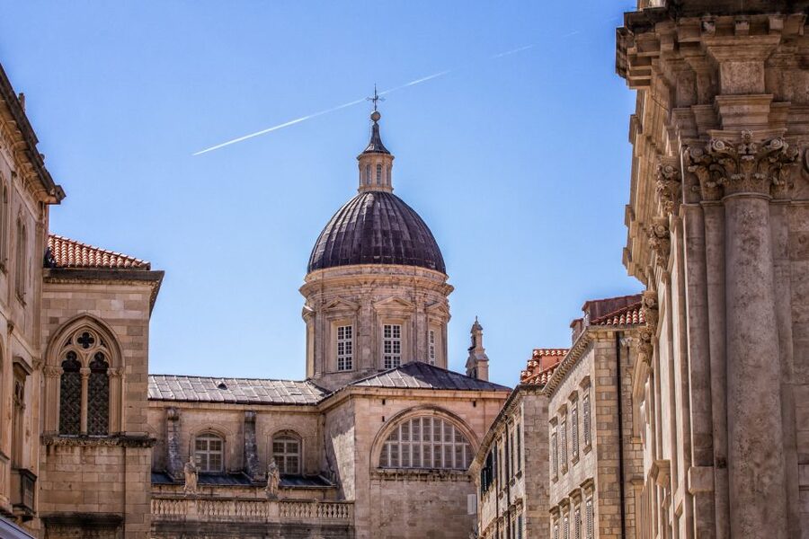 Dubrovnik: Early Bird Walking Tour - Sponza Palace and Rector’s Palace: The Government-Era Stops