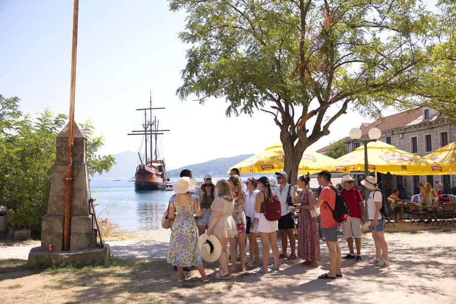 Dubrovnik: Elaphiti Island Luxury Pirate Ship Cruise - Lopud Island Break and Rajski kutak Bindo Lunch: The Best Swim Window