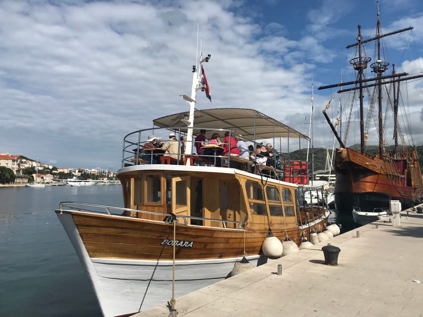 Dubrovnik: Elaphiti Islands Boat Cruise with Lunch & Drinks - Pickup, Small Group Size, and the Crew’s Role