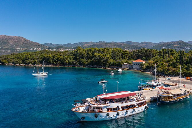 Dubrovnik: Elaphiti Islands Full-Day Cruise with Lunch - Lunch onboard: Dalmatian-style meal, plus rakija and white wine