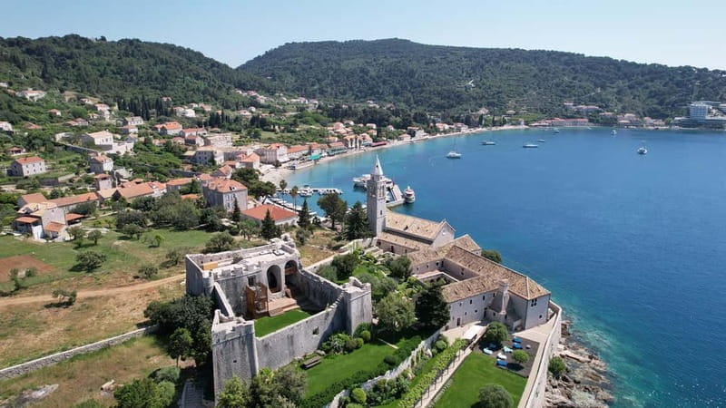 Dubrovnik: Elaphiti Islands Tour by Regina Maris - Drinks and lunch on board: what’s included, what’s extra