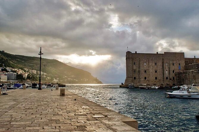 Dubrovnik: Epic Game of Thrones Tour + Lokrum Island Option - Lokrum Island option: Qarth time, monastery throne photo, and real downtime