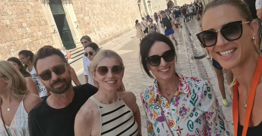 Dubrovnik: Explore Dubrovnik Old Town Walking Tour - The 90-minute plan, how you cover walls, Old Town, and local corners