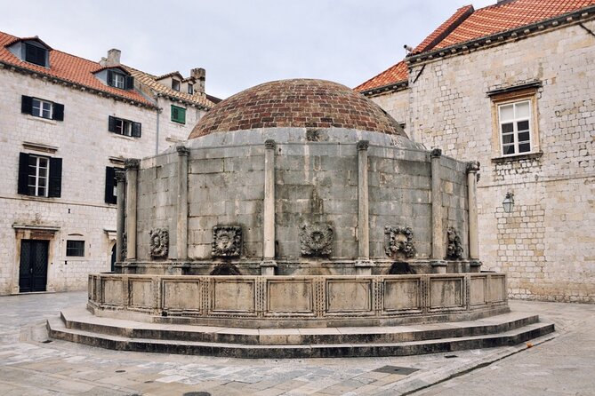 Dubrovnik full-day guided tour from Split - Your 4 hours in Dubrovnik Old Town: walk, choose, and manage the crowds