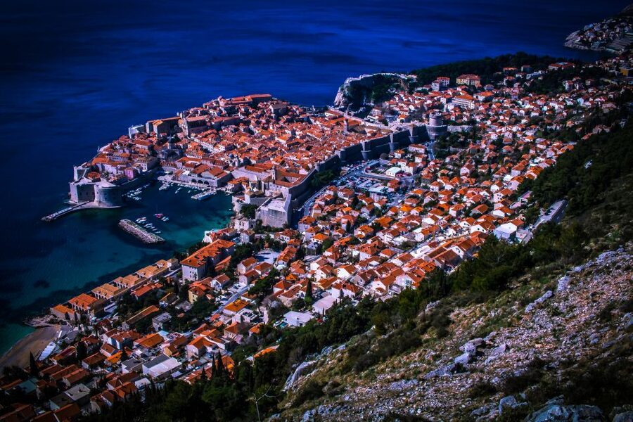 Dubrovnik: Game of Thrones Complete Tour - Two guides, one story: Katja on foot, Mario by van